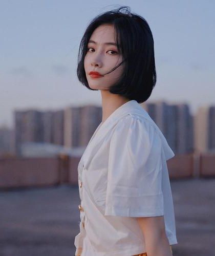 《小漂亮天天被主角团强制爱【原名：美人被强制宠爱的日常（快穿主受）》作者：AYOULAN&