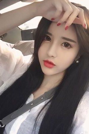 超S级雄虫他柔弱可欺（虫族之我在虫族当真白月光）