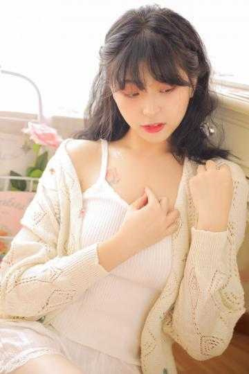 〔更61〕京圈少爷的公用狗腿 作者：坏猫霸霸 [系统, 穿书, 爽文, 锦鲤, 生子, 吐槽](1)