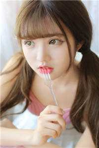 《七零年超级学霸》作者：词酒