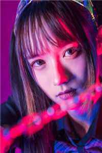 在那遥远的小黑屋 作者：西子绪